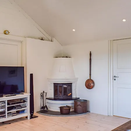 Gorgeous In Faervik With Kitchen